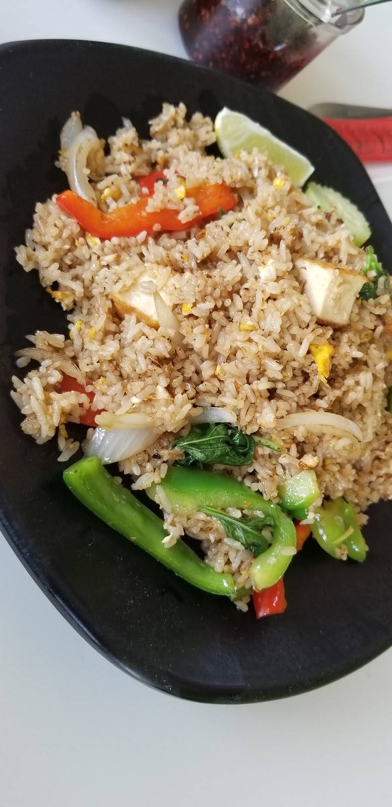 WaiWai Kitchen | restaurant | 4315 Lemmon Ave, Dallas, TX 75219, USA | 2145208868 OR +1 214-520-8868