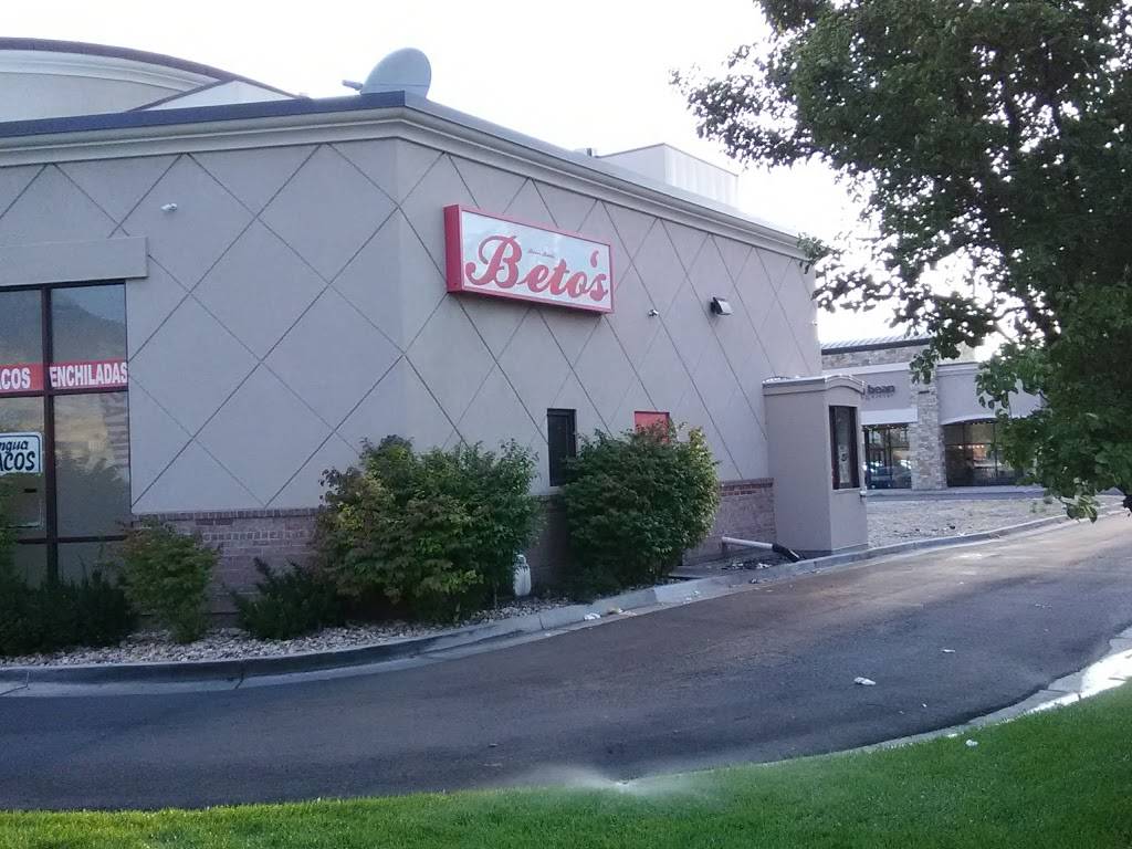 Betos | restaurant | 1667 N State St, Orem, UT 84057, USA | 8012243444 OR +1 801-224-3444