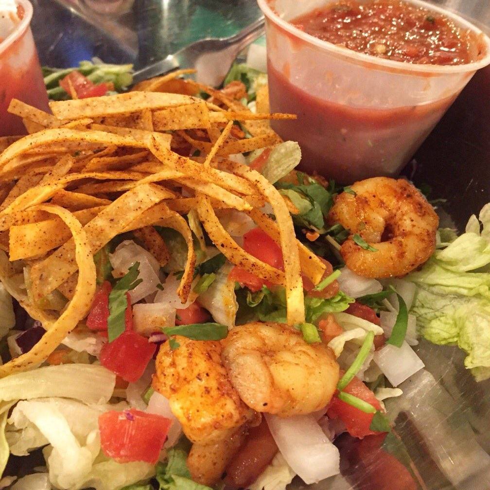 Fuzzys Taco Shop | restaurant | 104 W Pleasant Run Rd, DeSoto, TX 75115, USA | 4692974924 OR +1 469-297-4924