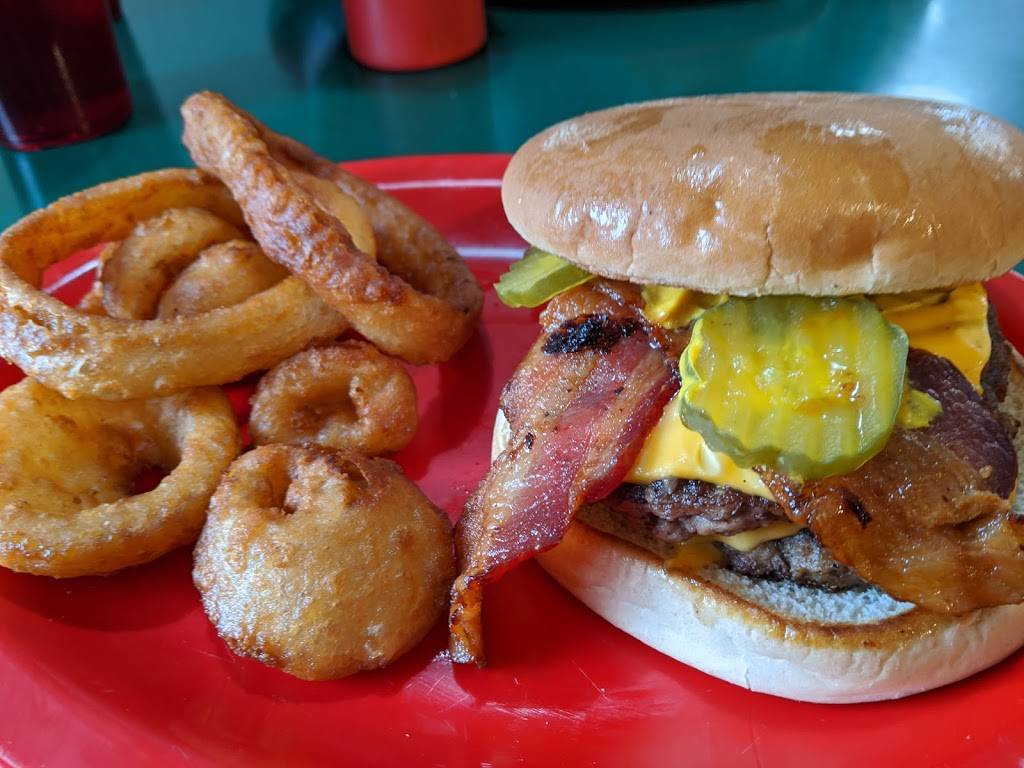 Johnsons Fish House & Diner | restaurant | 329 US-64, Wynne, AR 72396, USA | 8702383536 OR +1 870-238-3536