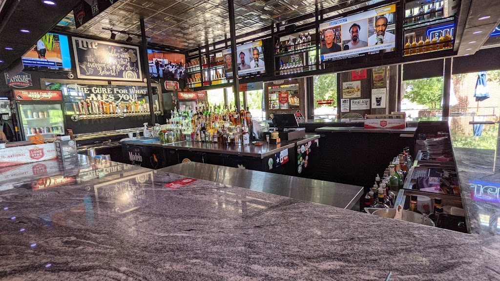 Backporch Drafthouse | restaurant | 4214 Kell W Blvd, Wichita Falls, TX 76309, USA | 9402347777 OR +1 940-234-7777