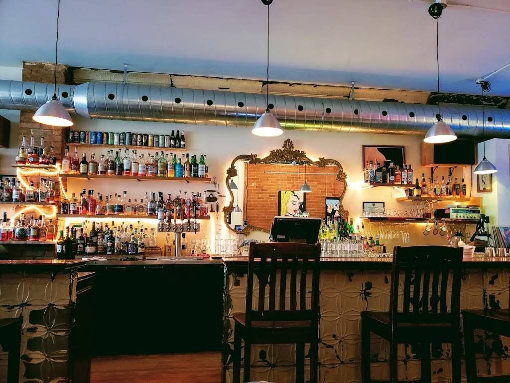 The Capitol Bar | restaurant | 973 King St E, Hamilton, ON L8M 1C3, Canada | 2893891001 OR +1 289-389-1001