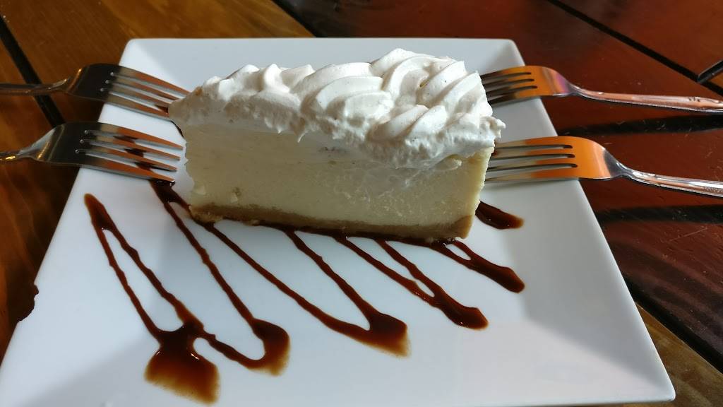 Los Chilaquiles Plaza Real | restaurant | Río Tijuana 3a. Etapa, Rio Tijuana 3ra Etapa, 22226 Tijuana, B.C., Mexico | 016646251713 OR +52 664 625 1713