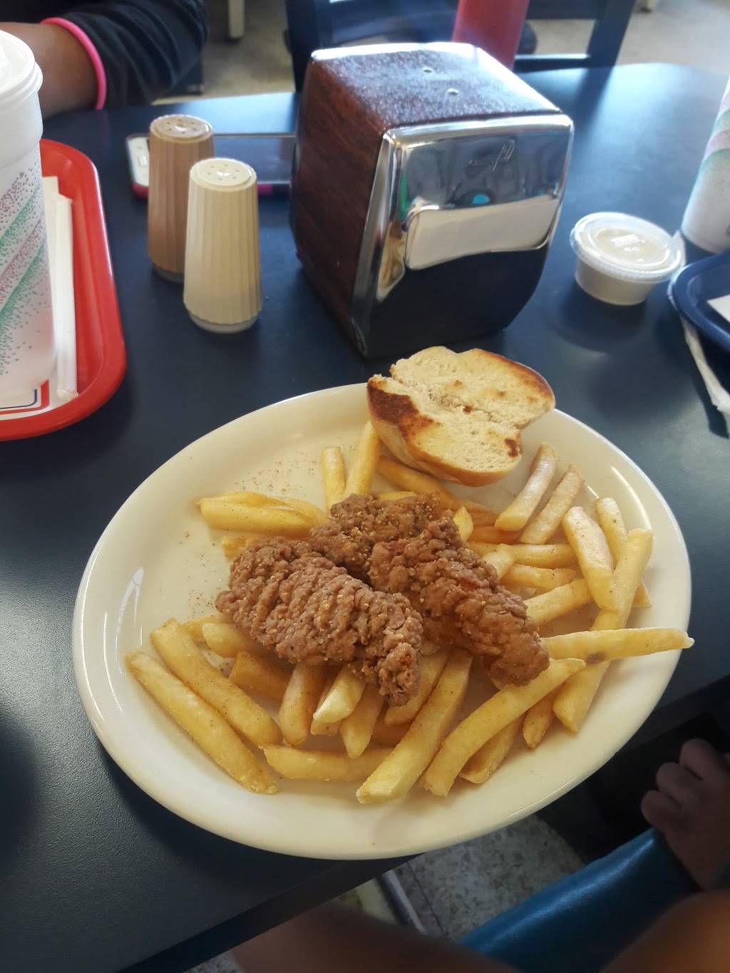 Bravo’s Char Burger | restaurant | 500 W Manchester Blvd, Inglewood, CA 90301, USA | 3106727710 OR +1 310-672-7710