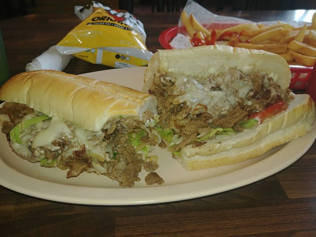 Nicks Italian Kitchen | restaurant | 1314 Magnolia Ave, Buena Vista, VA 24416, USA | 5402617992 OR +1 540-261-7992