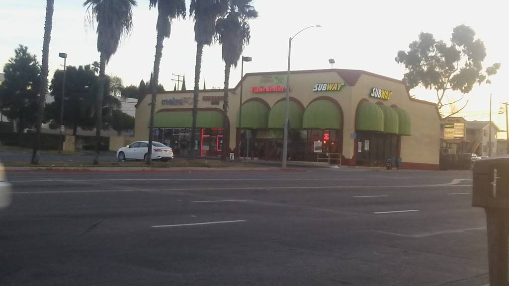 Subway Restaurants | restaurant | 321 E Willow St E, Long Beach, CA 90806, USA | 5624277610 OR +1 562-427-7610