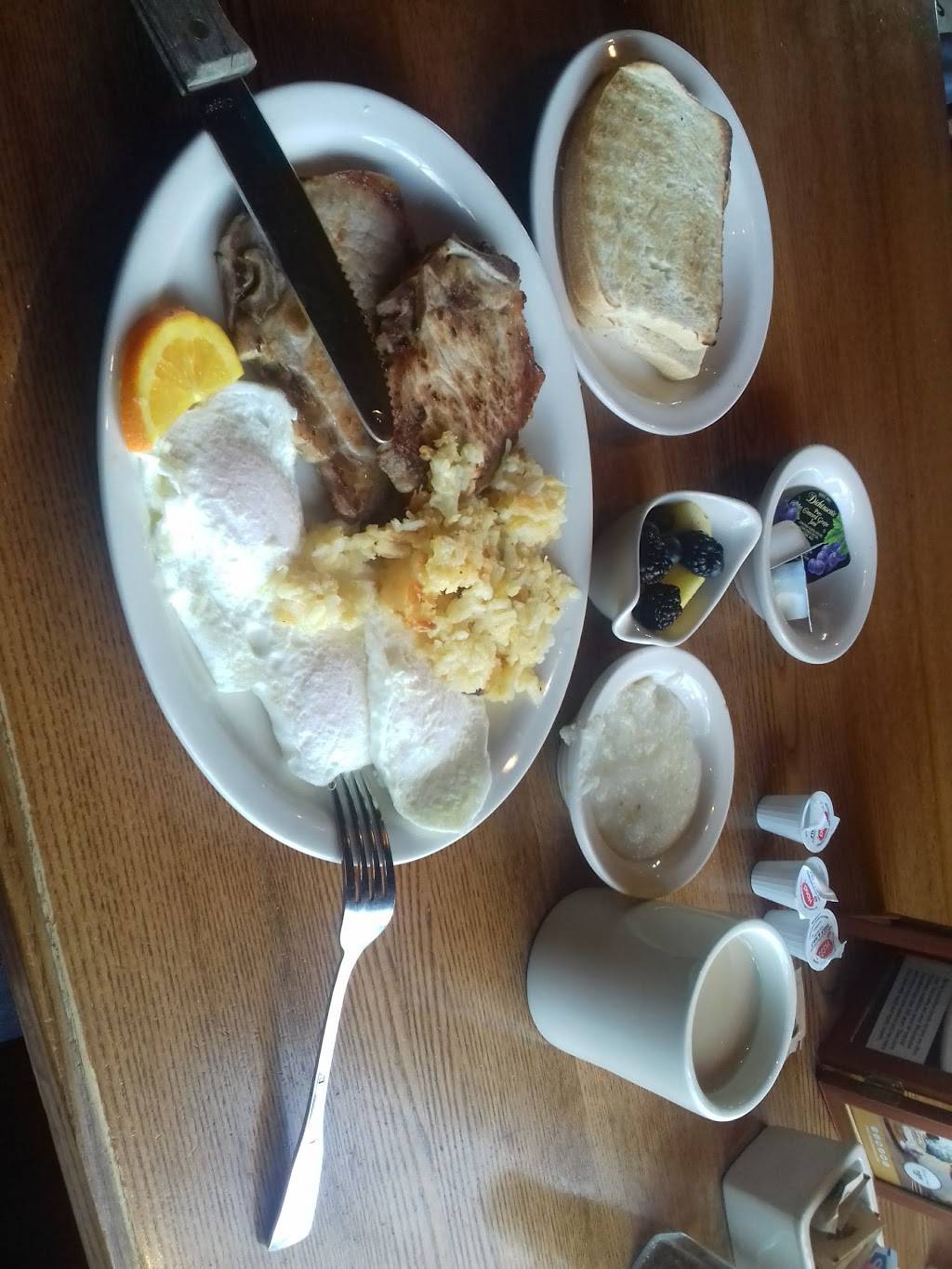 Cracker Barrel Old Country Store | restaurant | 1511 Riverboat Center Dr, Joliet, IL 60431, USA | 8157440985 OR +1 815-744-0985