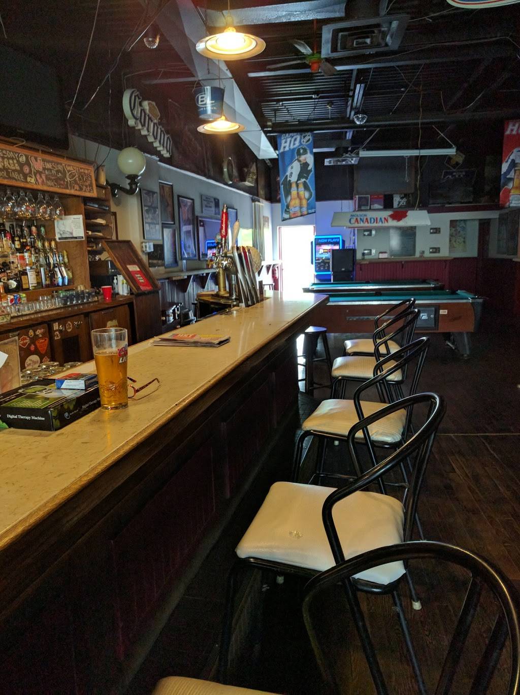 Brewsters Bar & Grill | restaurant | 400 Steeles Ave E, Brampton, ON L6W 3R2, Canada | 9054579797 OR +1 905-457-9797