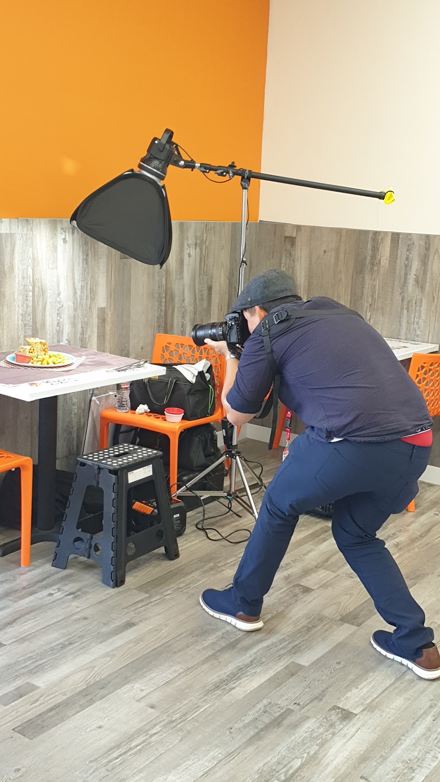 The Kluckin Chicken | restaurant | 2015 Garnet Ave #103, San Diego, CA 92109, USA | 8587320070 OR +1 858-732-0070