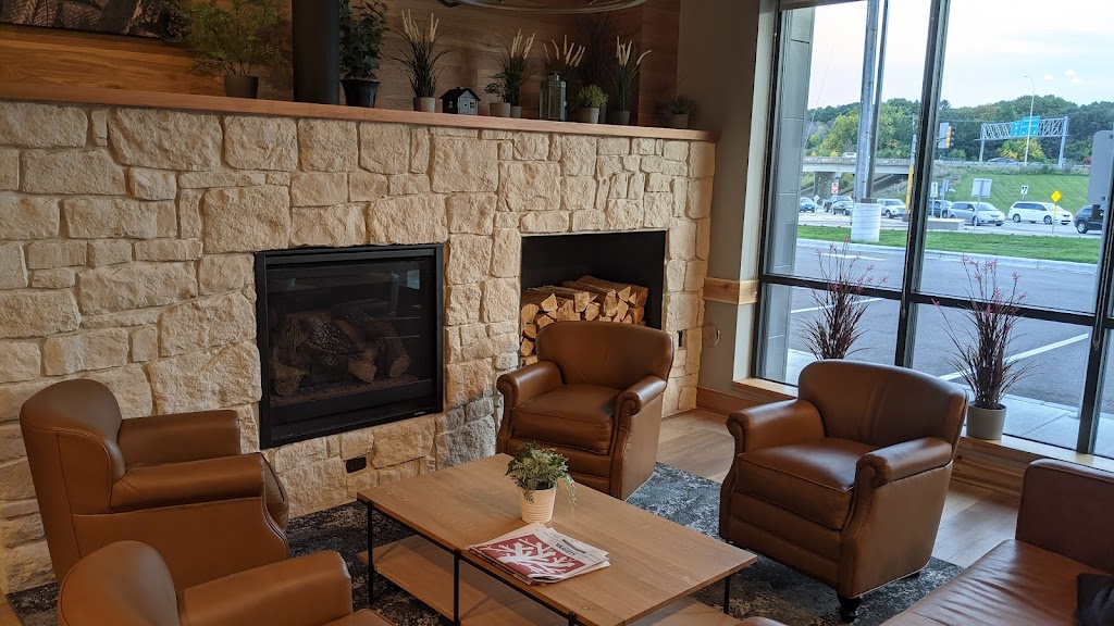 Caribou Coffee | cafe | 2360 Fairview Ave N, Roseville, MN 55113, USA | 9524444373 OR +1 952-444-4373