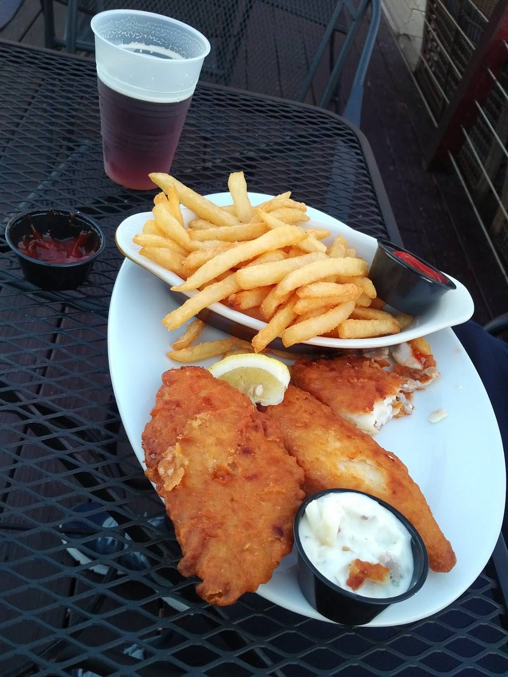 Tropix on the Mile | restaurant | 395 Woodcleft Ave, Freeport, NY 11520, USA | 5166238767 OR +1 516-623-8767