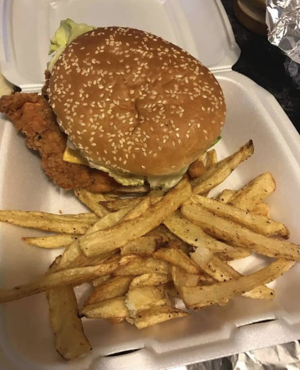 Yummy’s Deli & Restaurant | restaurant | 1527 Clinton St, Buffalo, NY 14206, USA | 7168228630 OR +1 716-822-8630