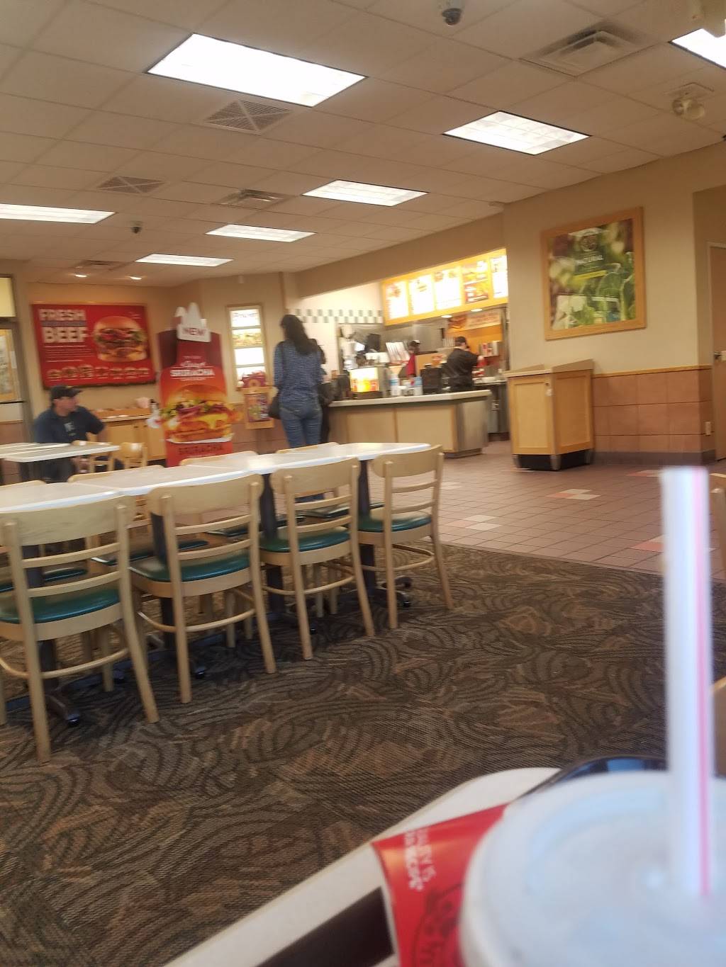 Wendys | restaurant | 515 US-52, Moncks Corner, SC 29461, USA | 8437615424 OR +1 843-761-5424