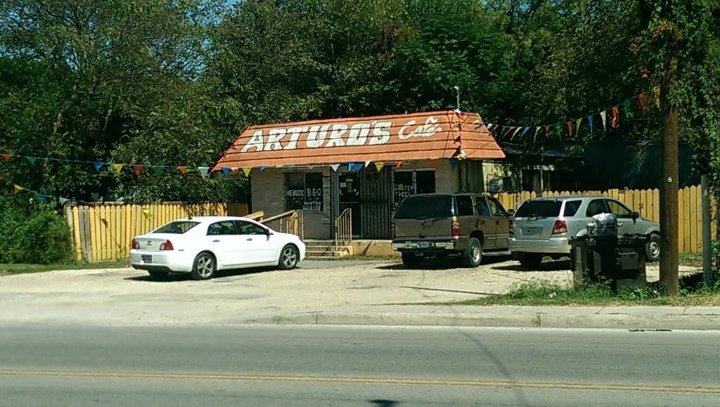 Arturos Cafe | restaurant | 3610 S Presa St, San Antonio, TX 78210, USA | 2105326607 OR +1 210-532-6607