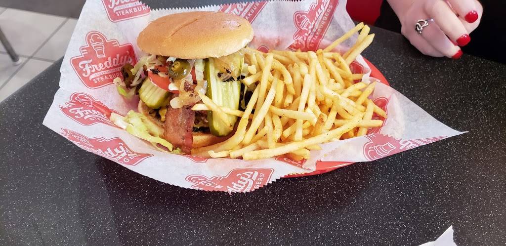 Freddys Frozen Custard & Steakburgers | restaurant | 7707 S Broadway Ave, Tyler, TX 75703, USA | 9036305480 OR +1 903-630-5480