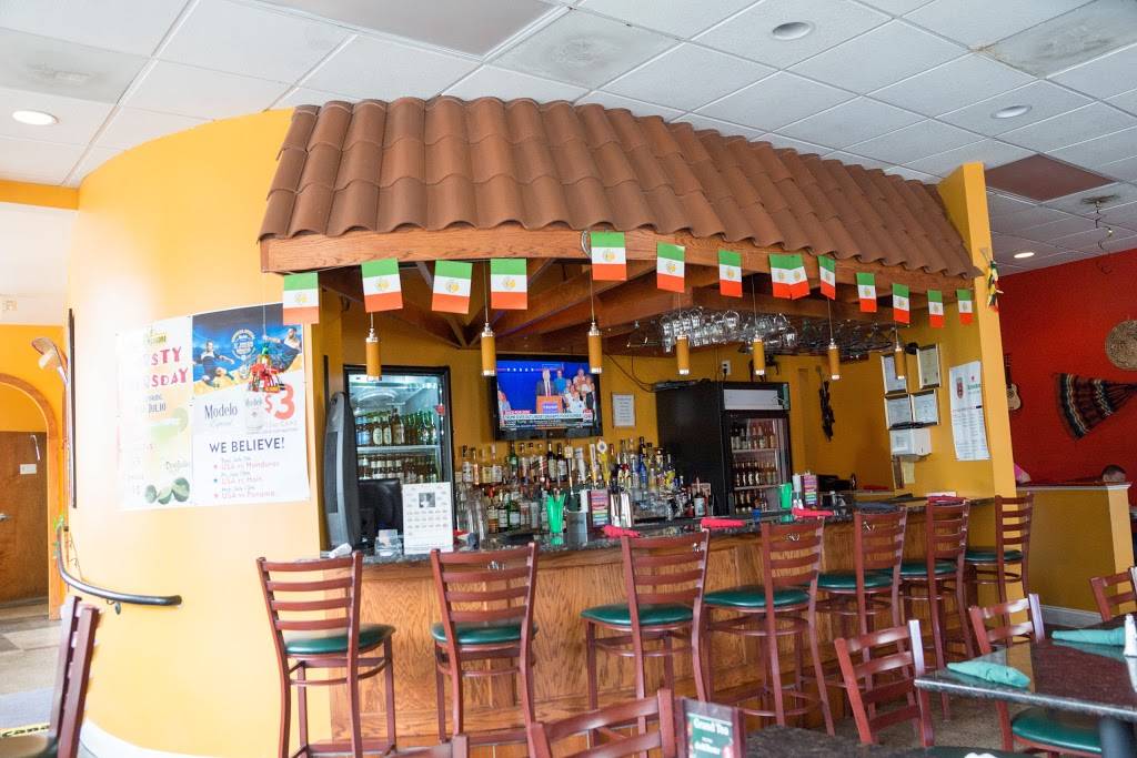 Cantina Mexicana | restaurant | 922 S Walter Reed Dr, Arlington, VA 22204, USA | 5719706571 OR +1 571-970-6571