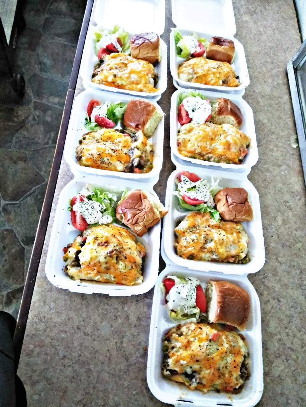 Family Food Depot | restaurant | Auburndale, FL 33823, USA | 8636047829 OR +1 863-604-7829