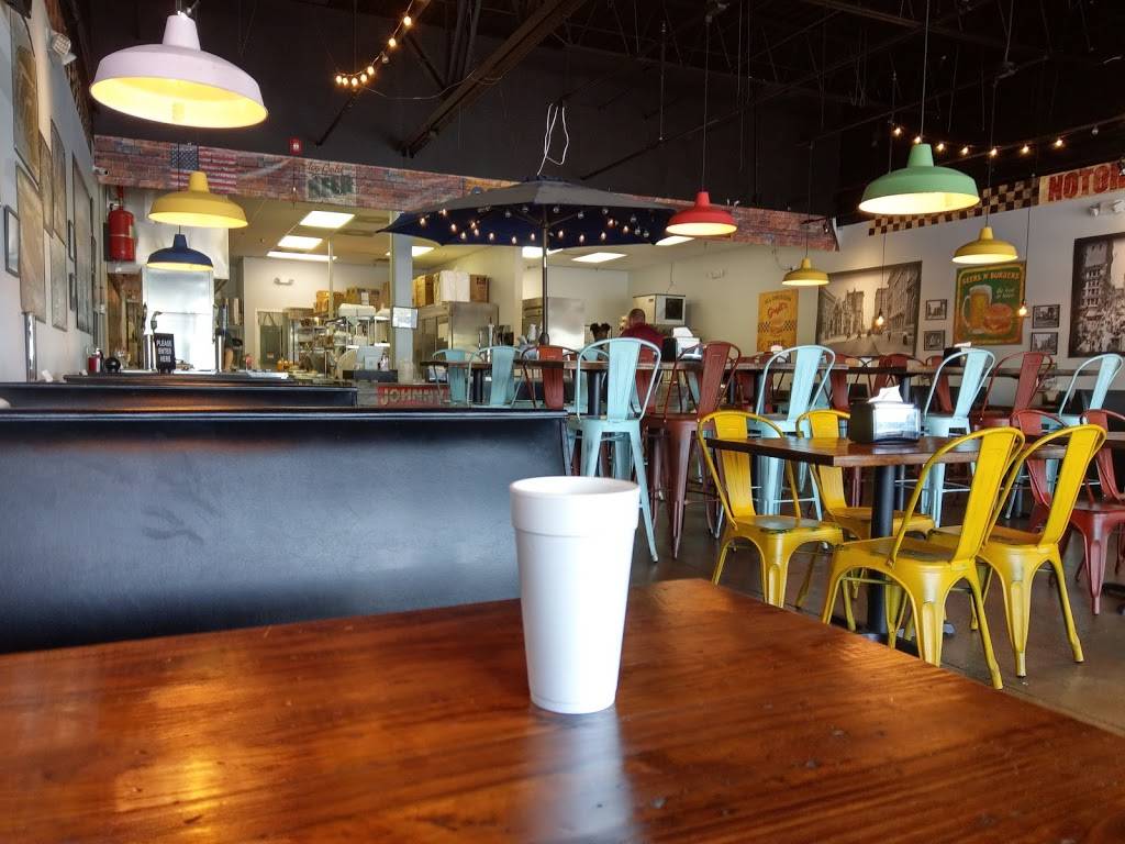 Johnny Grylls II, Huntsville | restaurant | 6125 University Dr NW, Huntsville, AL 35806, USA | 2562708041 OR +1 256-270-8041