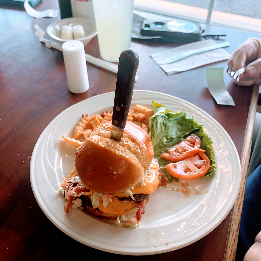 Darlin Grammas Cafe Too | restaurant | 7651 SW State Rd 200, Ocala, FL 34476, USA | 3526444030 OR +1 352-644-4030