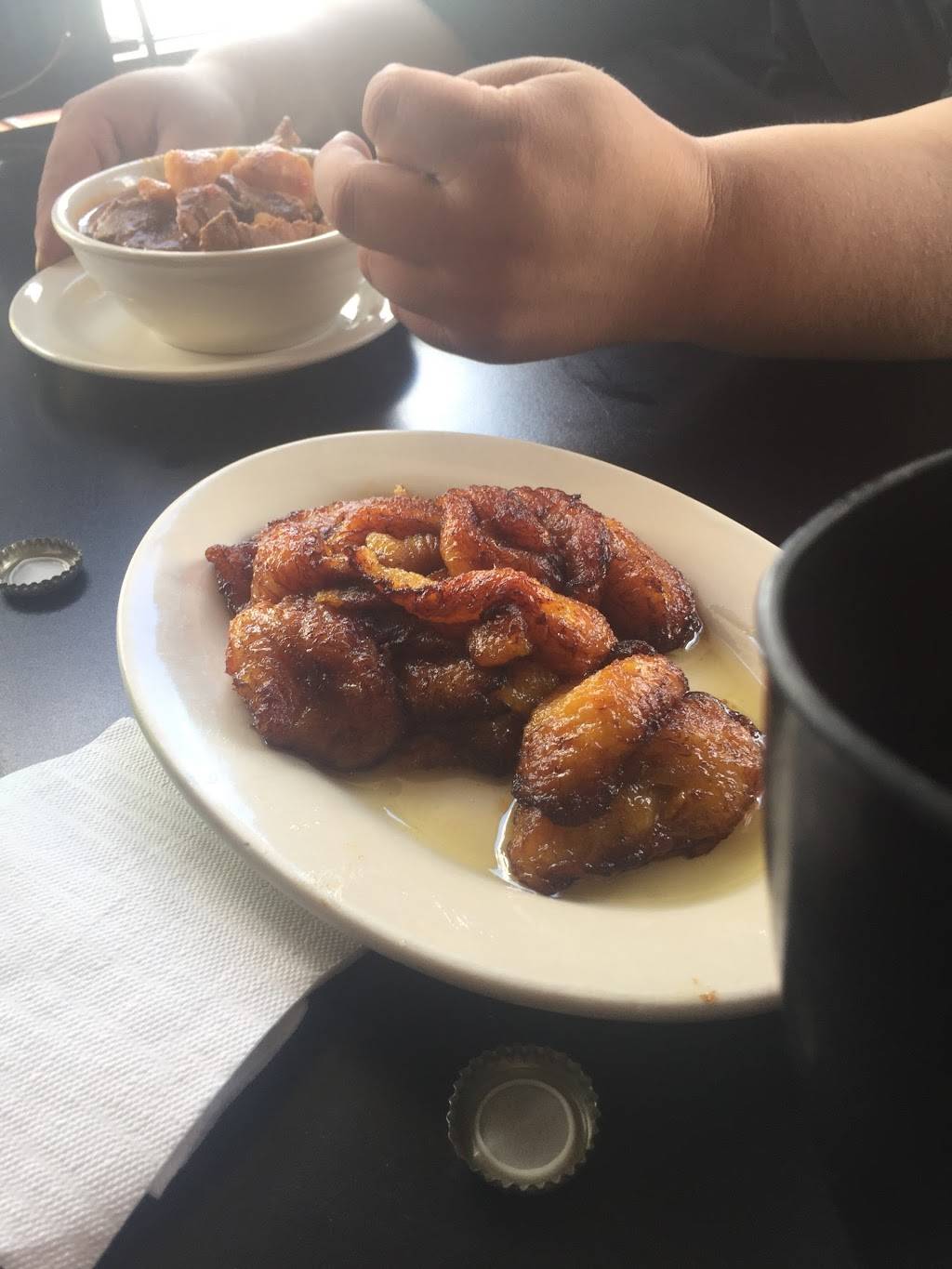 Santo Domingo Invita | restaurant | 223 Market St, Perth Amboy, NJ 08861, USA | 7328267730 OR +1 732-826-7730