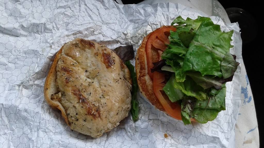 Wendys | restaurant | 90 W Mitchell Hammock Rd, Oviedo, FL 32765, USA | 4073595262 OR +1 407-359-5262