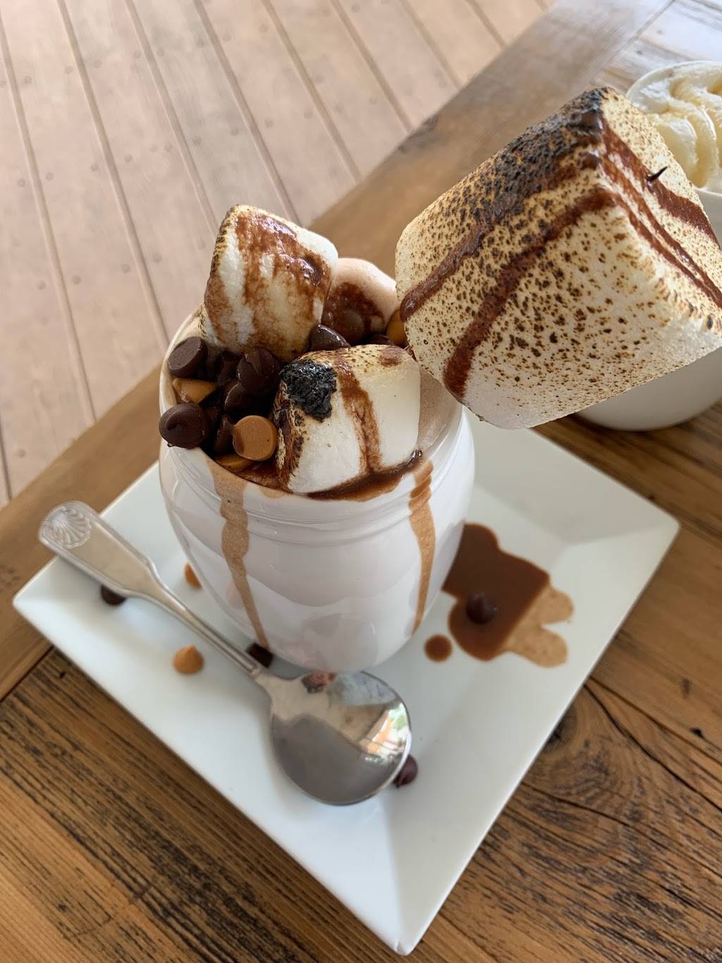 bullig coffee & bites | restaurant | 1815/1 Fowler St, Fort Myers, FL 33901, USA | 2397032629 OR +1 239-703-2629