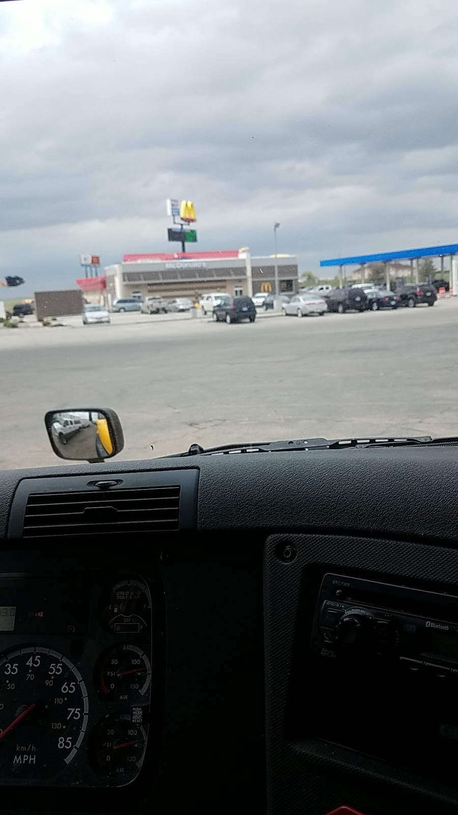 24/7 Travel Store | restaurant | 745 S 1st St, WaKeeney, KS 67672, USA | 7857432157 OR +1 785-743-2157