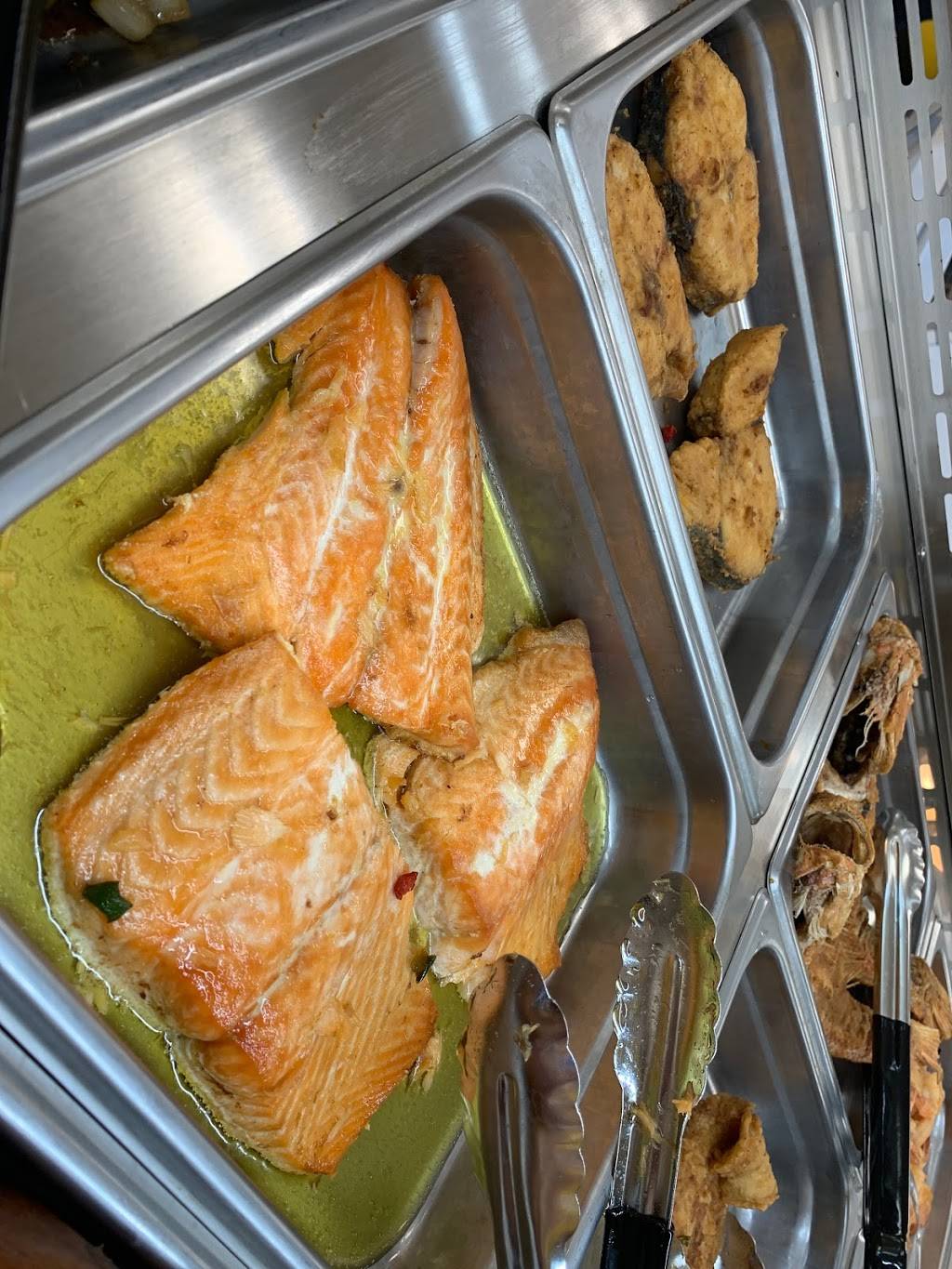 Maikel’s Kitchen #3 | restaurant | 4031 W Hillsborough Ave, Tampa, FL 33614, USA | 8134501277 OR +1 813-450-1277