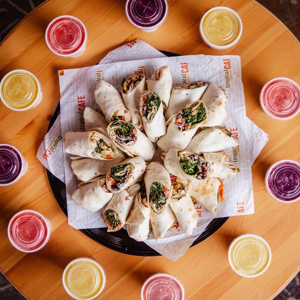 Tropical Smoothie Cafe | restaurant | 7592 W 119th St, Overland Park, KS 66213, USA | 9133031181 OR +1 913-303-1181
