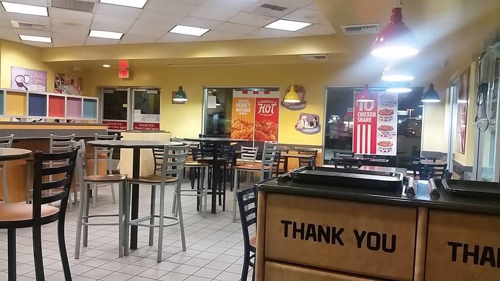 KFC | restaurant | 792 W Valley Blvd, Colton, CA 92324, USA | 9093701333 OR +1 909-370-1333