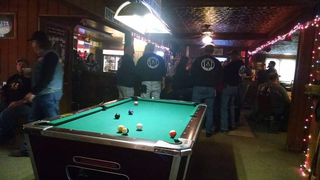 Earles Inn Pub & Grille | restaurant | 2806 York Rd, Gettysburg, PA 17325, USA | 7173343698 OR +1 717-334-3698