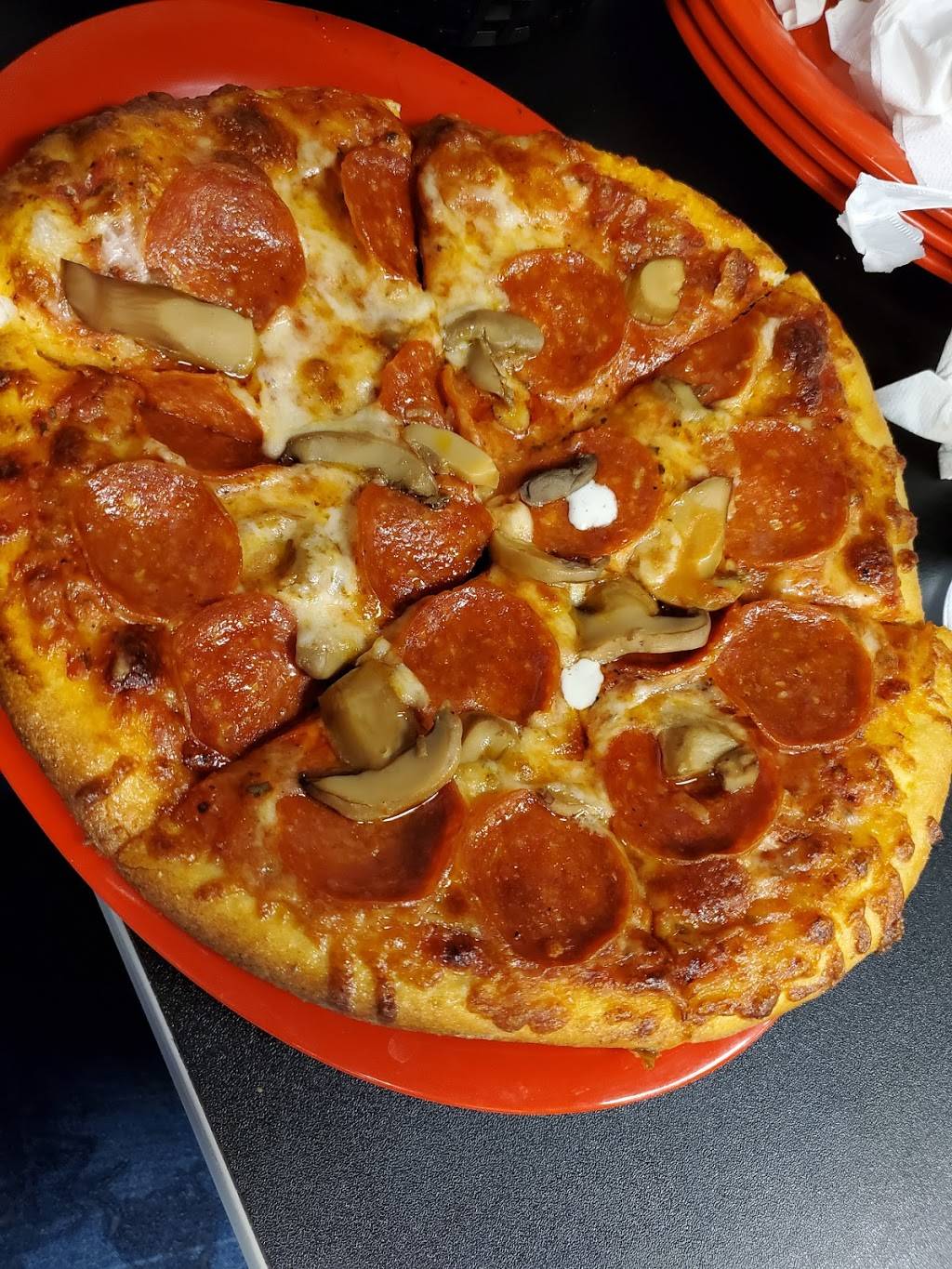 Palermos Pizza | restaurant | 6756 W Camelback Rd, Glendale, AZ 85303, USA | 6232451111 OR +1 623-245-1111