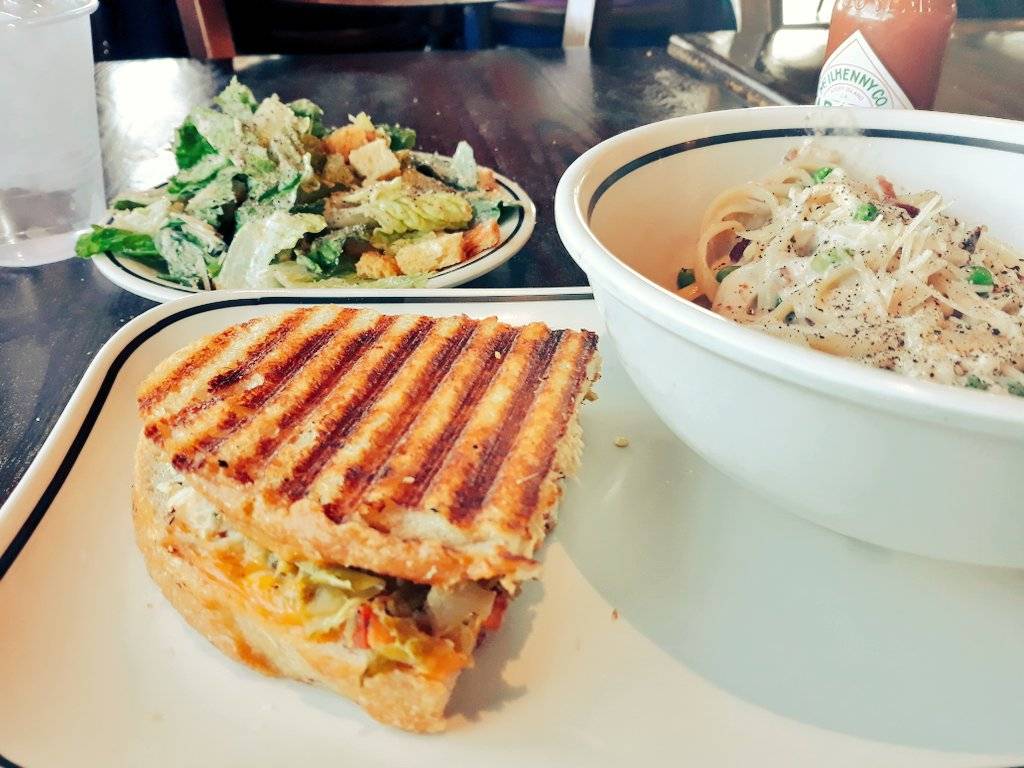 Corner Bakery Cafe | bakery | 2305 E Lohman Ave, Las Cruces, NM 88001, USA | 5755415767 OR +1 575-541-5767