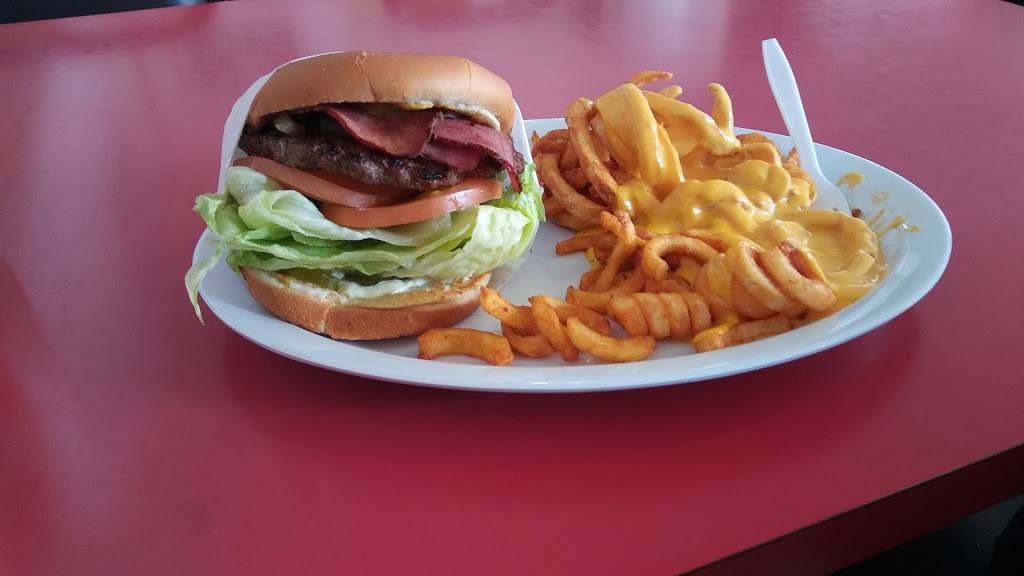 Giant Burger | restaurant | 750 Doolittle Dr, San Leandro, CA 94577, USA | 5106356611 OR +1 510-635-6611