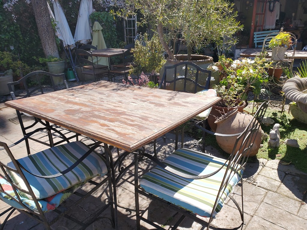 The Garden Market | restaurant | 3811 Santa Claus Ln, Carpinteria, CA 93013, USA | 8057455505 OR +1 805-745-5505