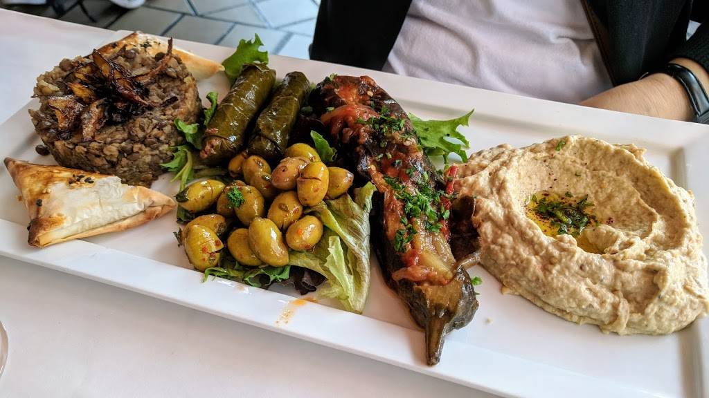 Cafe Santorini | restaurant | 64 W Union St, Pasadena, CA 91103, USA | 6265644200 OR +1 626-564-4200