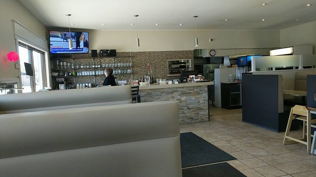 Restaurant Deux Freres | restaurant | 119 338 Rte, Les Coteaux, QC J7X 1A2, Canada | 4502679491 OR +1 450-267-9491