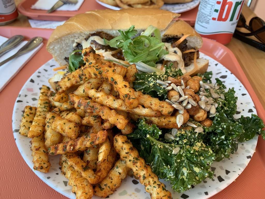 Mira Mira - Sandwich + Ice Cream Bar | restaurant | 1372 Queen St E, Toronto, ON M4L 1C9, Canada | 4169019338 OR +1 416-901-9338