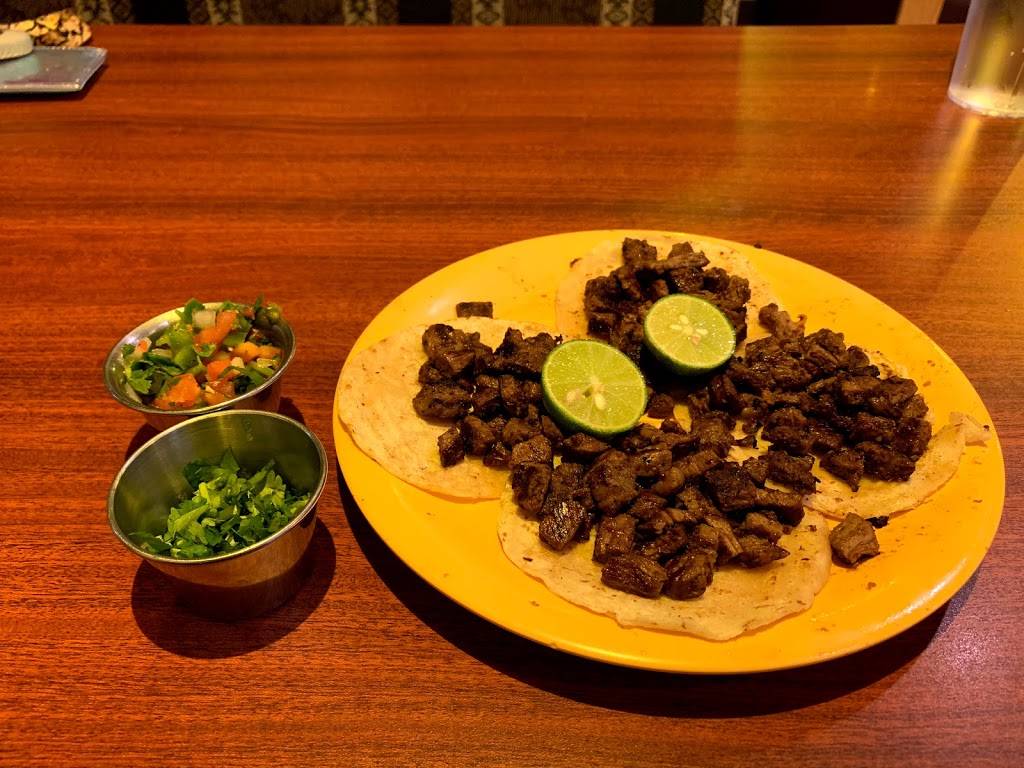 Taqueria Ajiji | restaurant | 544 N Yarbrough Dr, El Paso, TX 79915, USA | 9153075424 OR +1 915-307-5424