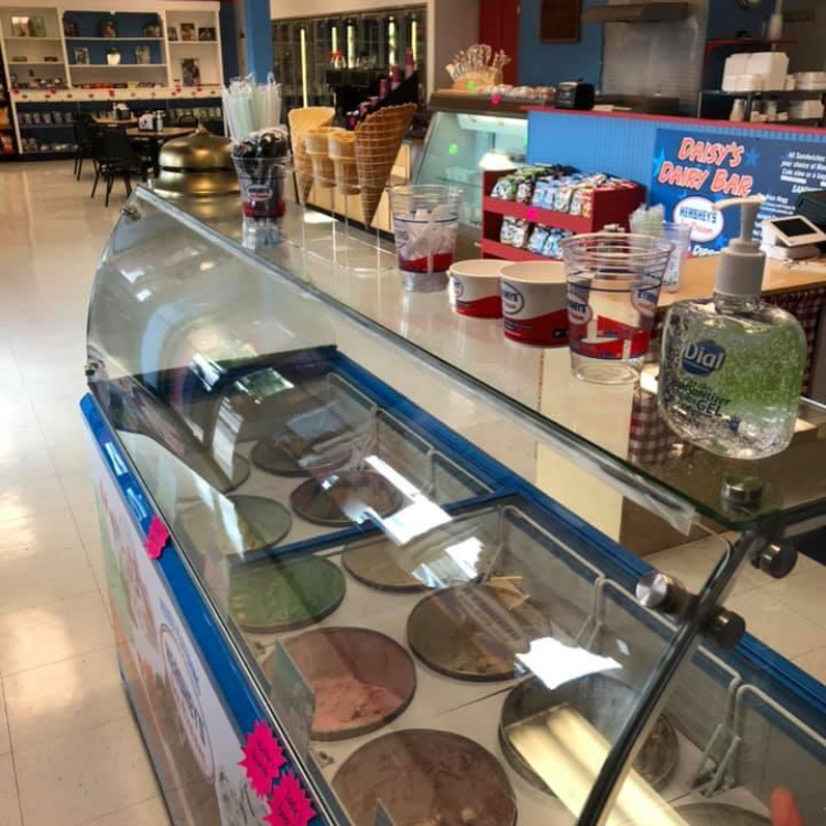 Rudys Roadside | restaurant | 4768 US-211 Suite B, Luray, VA 22835, USA | 5408432515 OR +1 540-843-2515