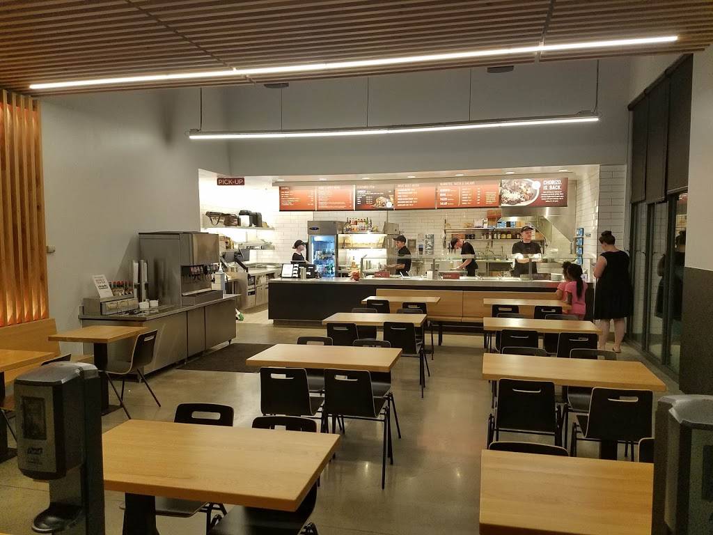 Chipotle Mexican Grill | restaurant | 2375 S 9th St Ste C, Salina, KS 67401, USA | 7854938093 OR +1 785-493-8093