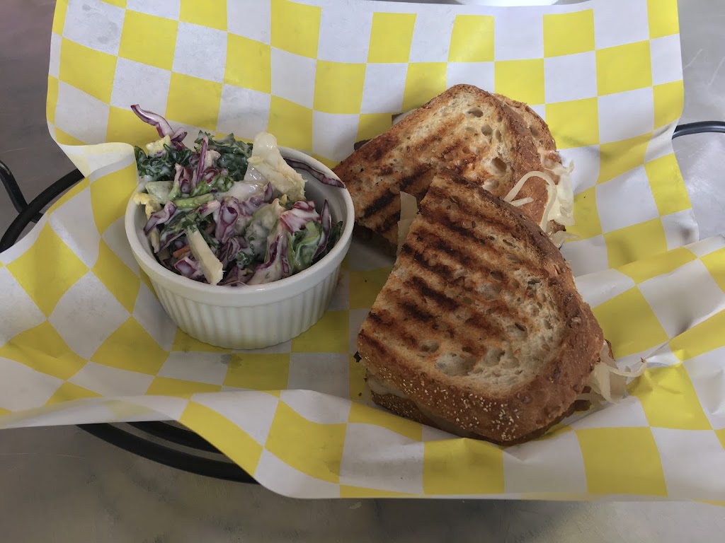 The Grapevine Cafe | cafe | 220 Main St, Johnson City, NY 13790, USA | 6077291000 OR +1 607-729-1000