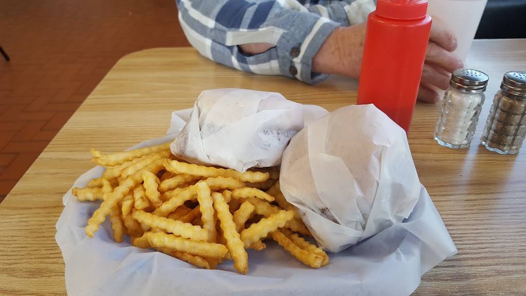 Bills BBQ | restaurant | 1215 E 8th St, Metropolis, IL 62960, USA | 6185242503 OR +1 618-524-2503