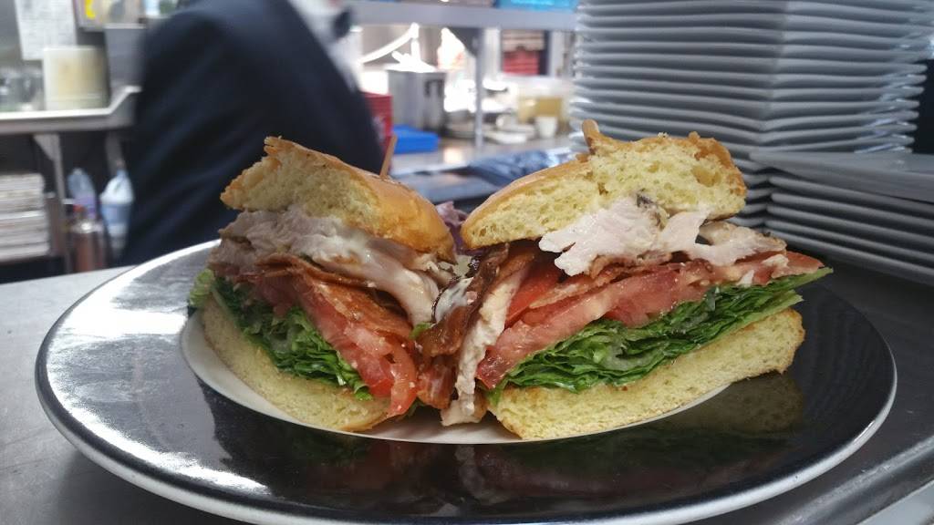 Jacks Oyster House | restaurant | 42 State St, Albany, NY 12207, USA | 5184658854 OR +1 518-465-8854