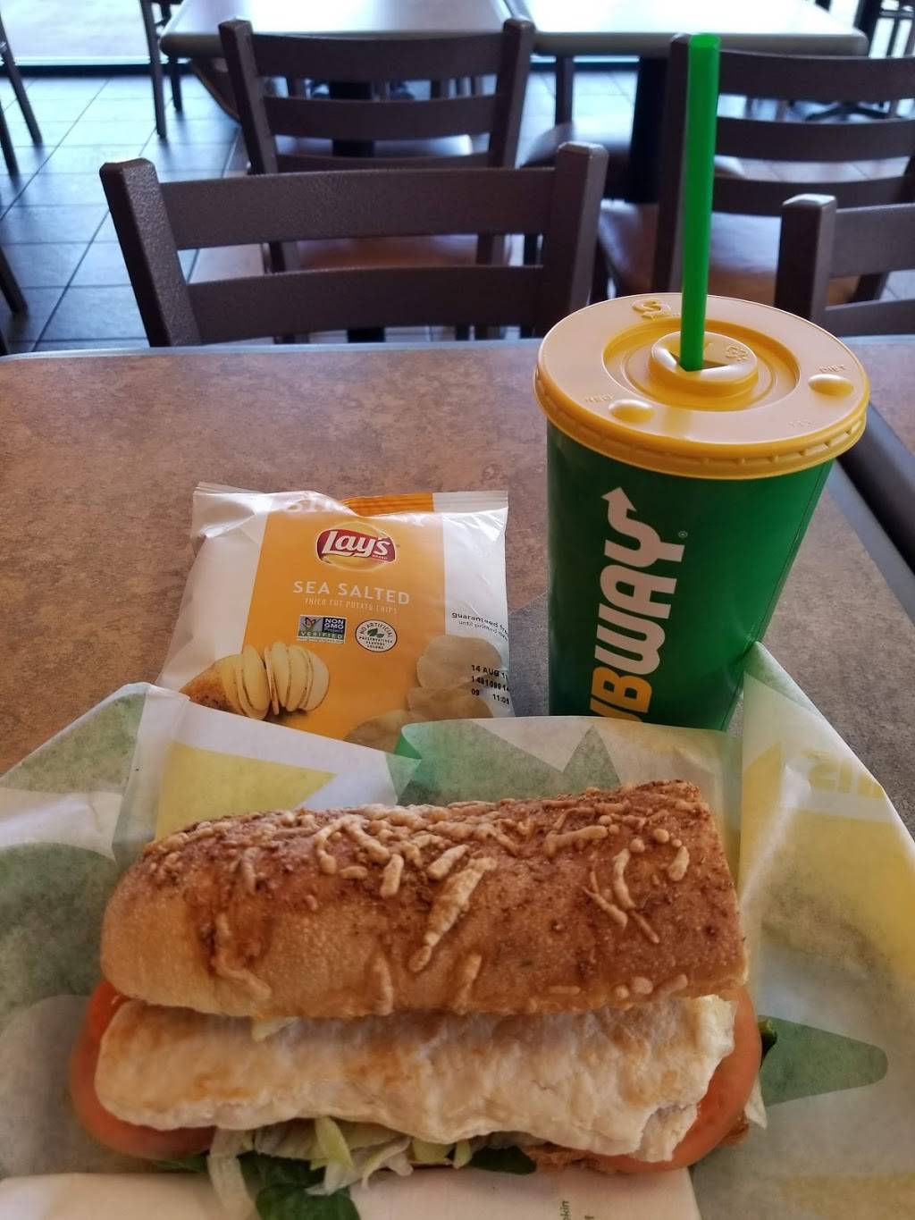 Subway | meal takeaway | 876 N McQueen Rd Suite 111, Gilbert, AZ 85233, USA | 4806359399 OR +1 480-635-9399