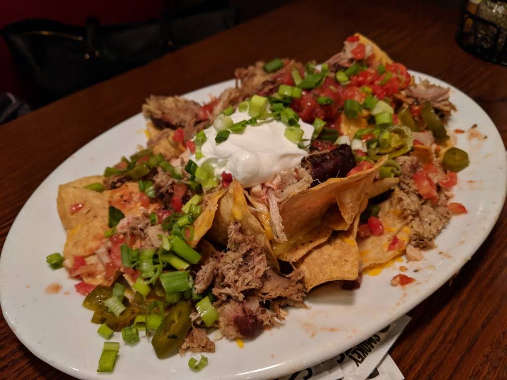 Smokey Bones Bar & Fire Grill | meal takeaway | 4036 NY-31, Liverpool, NY 13090, USA | 3156527824 OR +1 315-652-7824