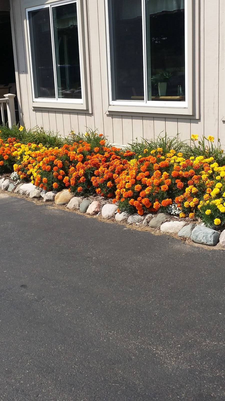 Mt. Pleasant Country Club | restaurant | 3686 E River Rd, Mt Pleasant, MI 48858, USA | 9897721591 OR +1 989-772-1591