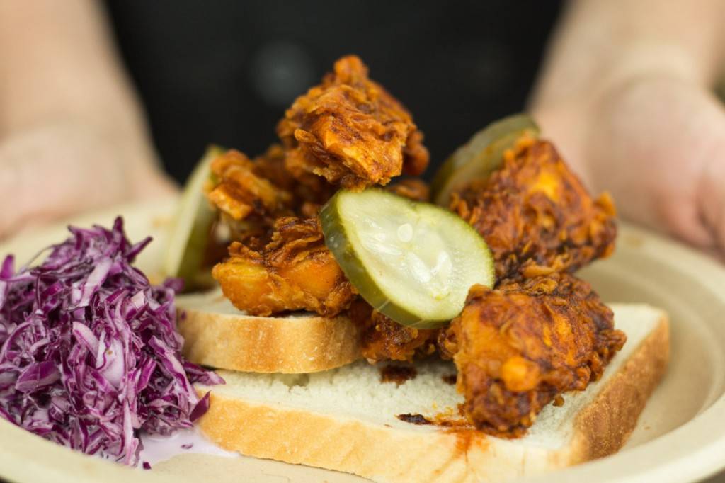 Grins Vegetarian Cafe | restaurant | 2421 Vanderbilt Pl, Nashville, TN 37212, USA | 6153228571 OR +1 615-322-8571