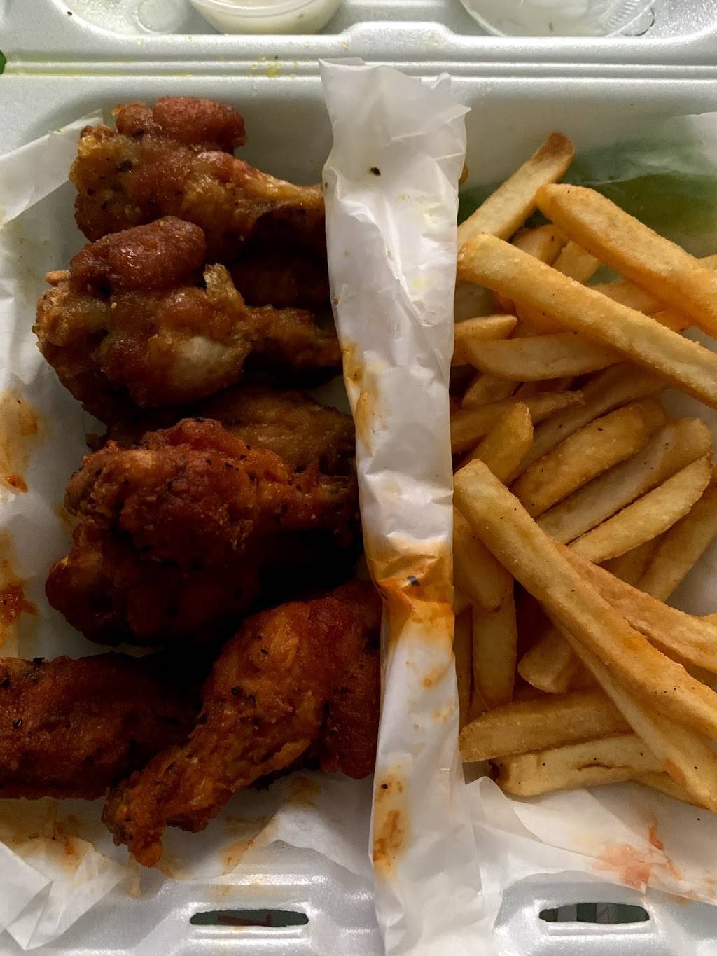 IN-N-OUT WINGS | meal delivery | 4391 Dorchester Rd #230a, North Charleston, SC 29405, USA | 8432974388 OR +1 843-297-4388