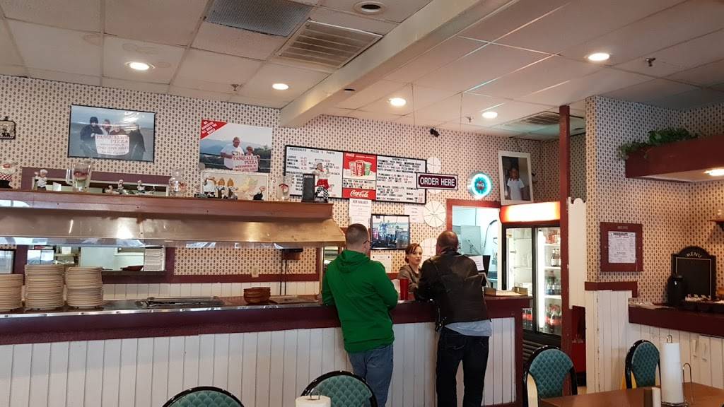 Pasquales | restaurant | 3469 Kentucky Ave, Indianapolis, IN 46221, USA | 3172477470 OR +1 317-247-7470